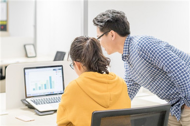 國內erp軟件廠商哪家好用又便宜