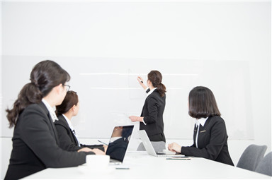 哪家廠商的生產型企業erp系統好用