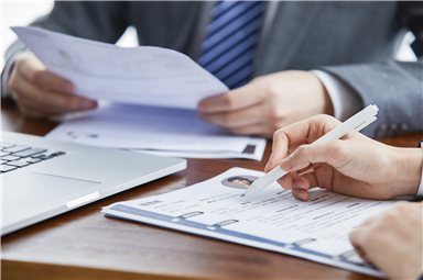 想要定制開發erp人力資源管理系統應該找哪家公司？